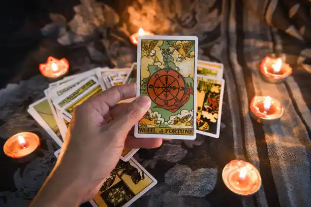 tarot cards Chama